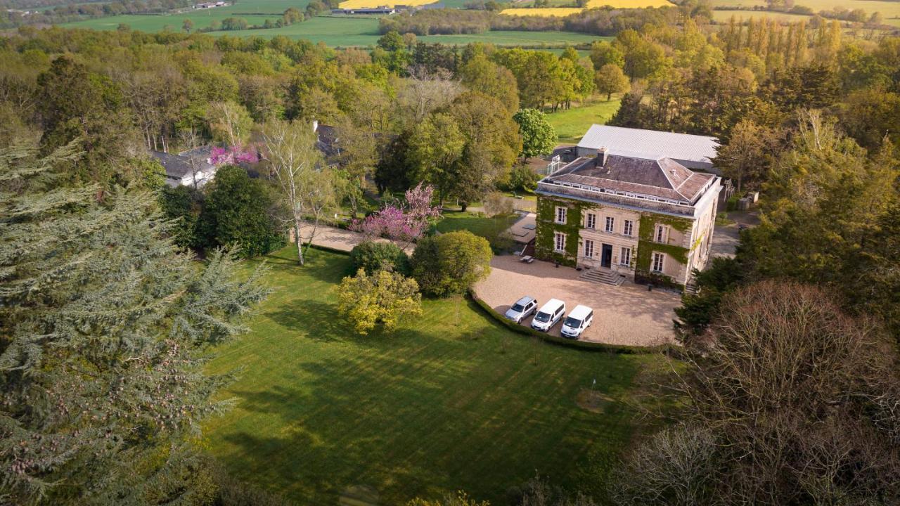 Institut Bois Robert Hotell Bécon-les-Granits Eksteriør bilde
