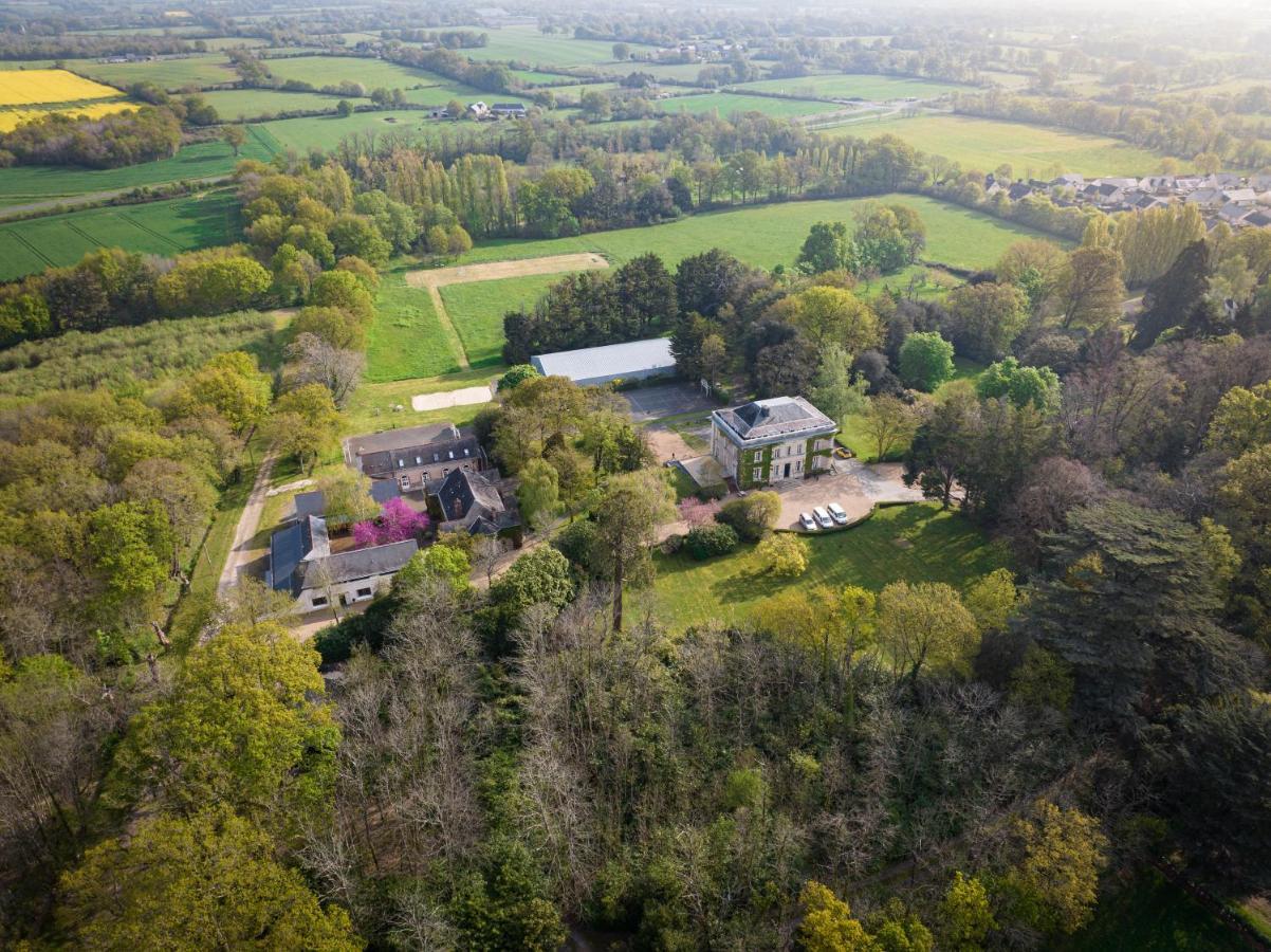 Institut Bois Robert Hotell Bécon-les-Granits Eksteriør bilde